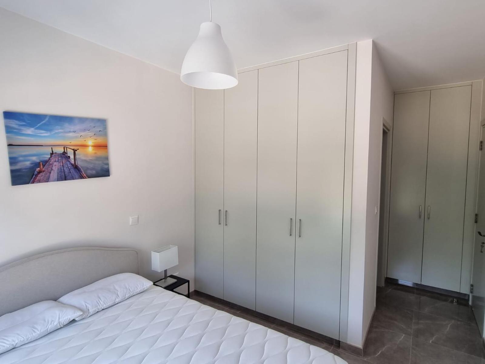 Monastiraki Serene Escape *